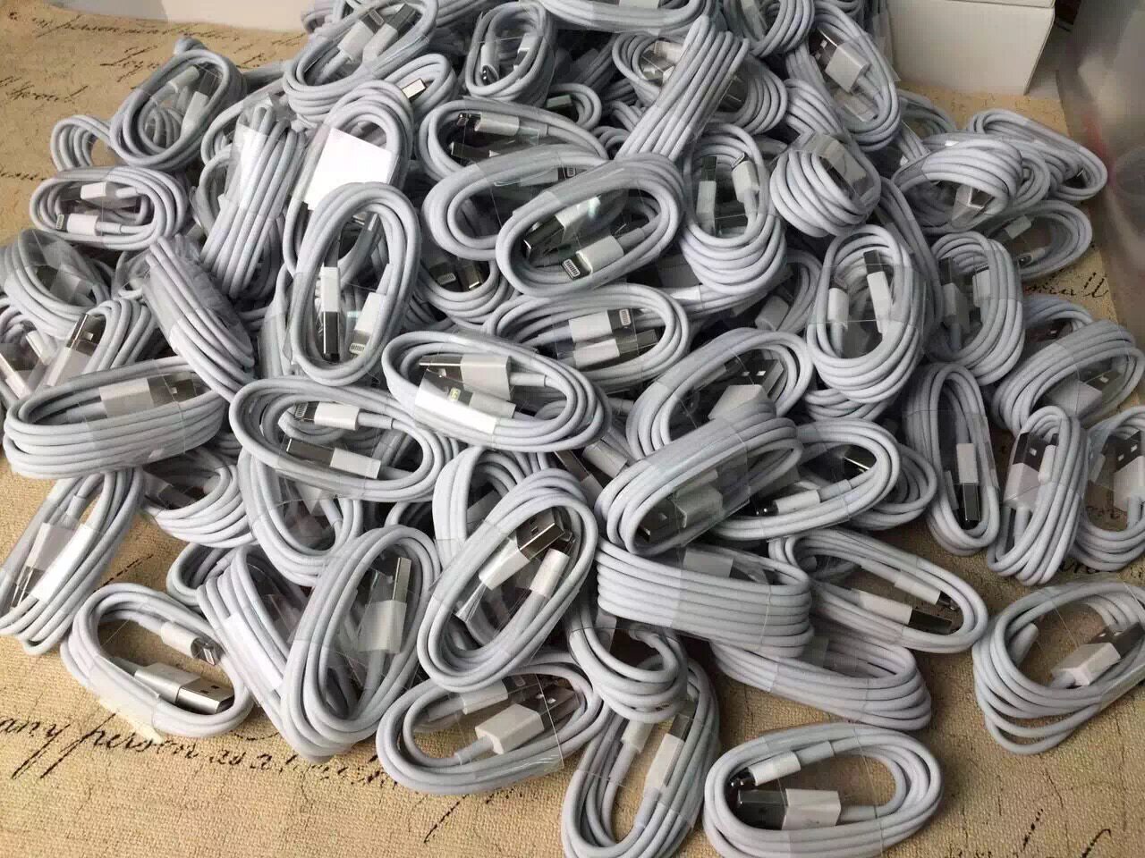 chargeur pour téléphones APPLE APPLE IPHONE6 - Ref 1293916 Image 6