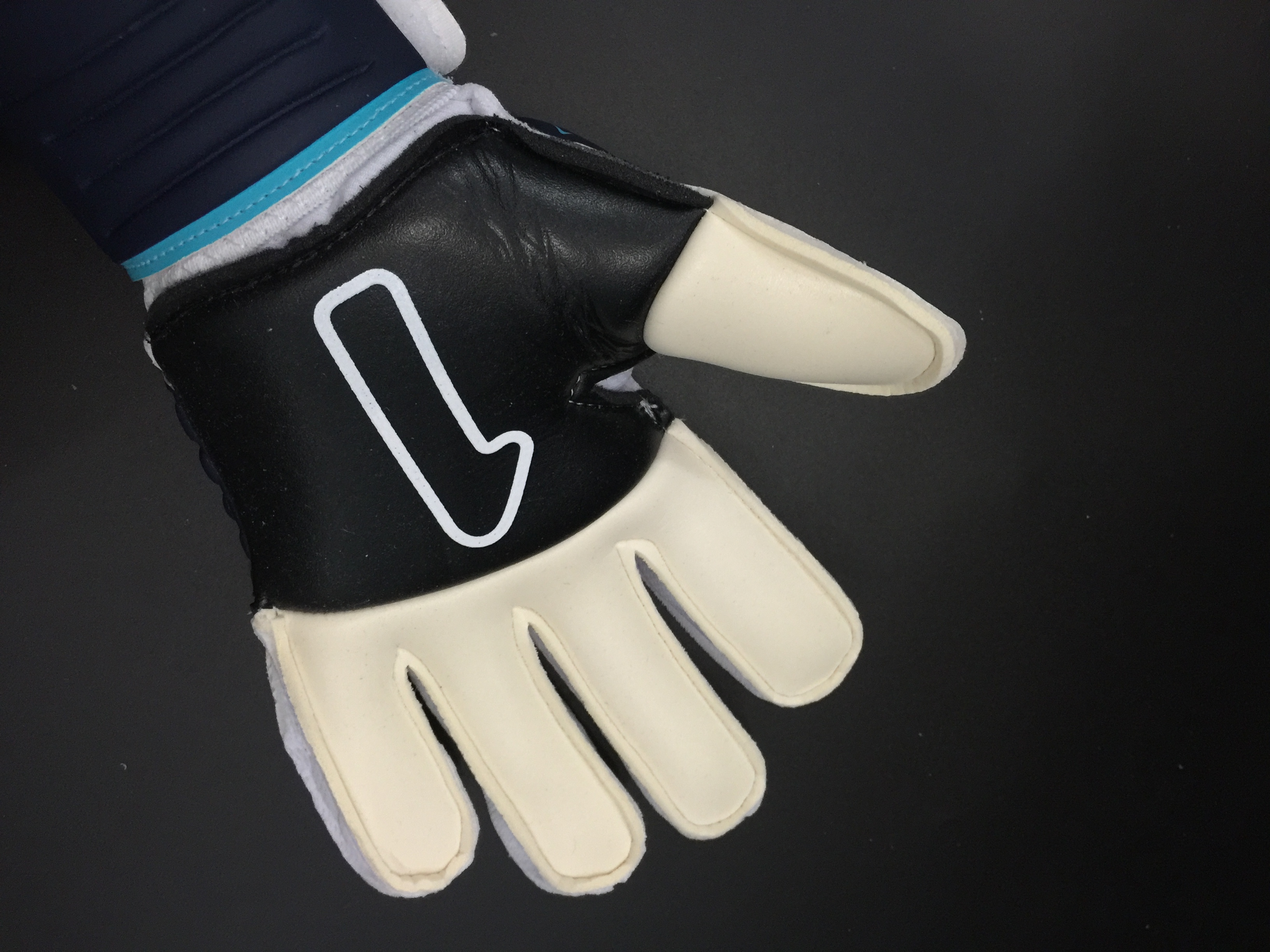 Gants de football - Ref 2599559 Image 14