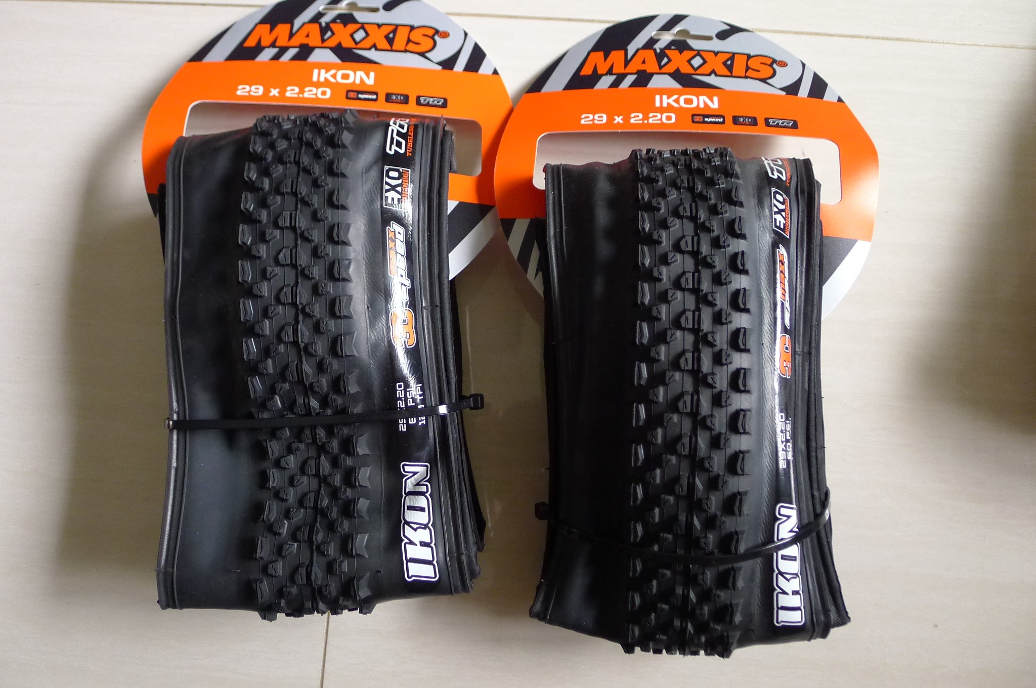 maxxis ikon 2.0