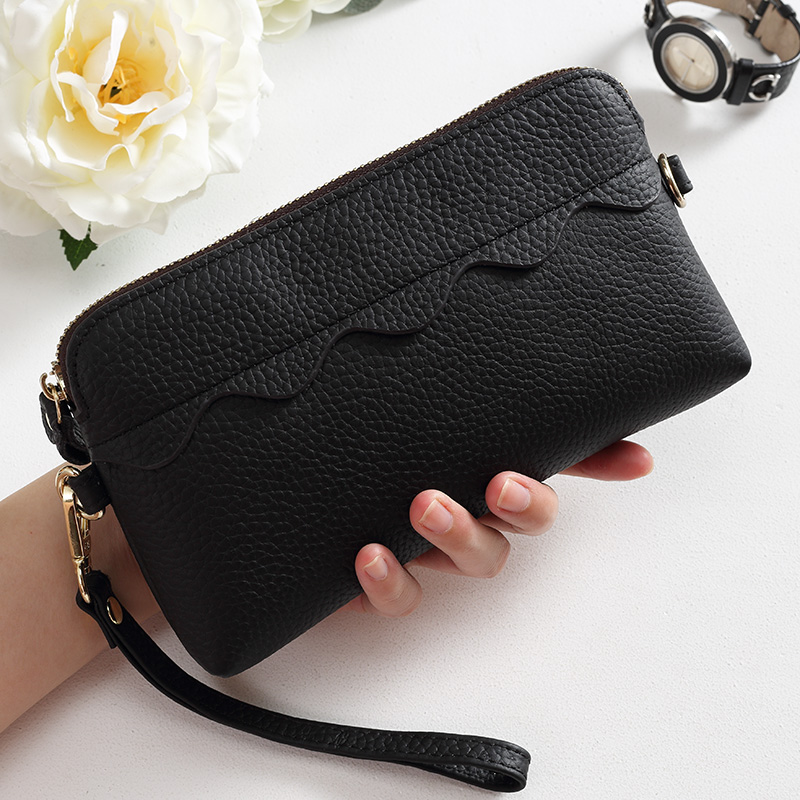 Genuine leather handbag female mom's soft cow leather small and light large capacity pull chain wrist single shoulder inclined satchel bag