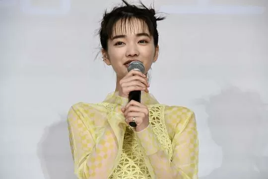不死恋人2024剧照2