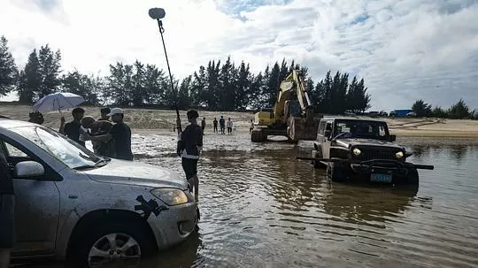 暴雨过境2023剧照1