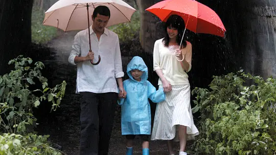 借着雨点说爱你 いま、会いにゆきます2004剧照1