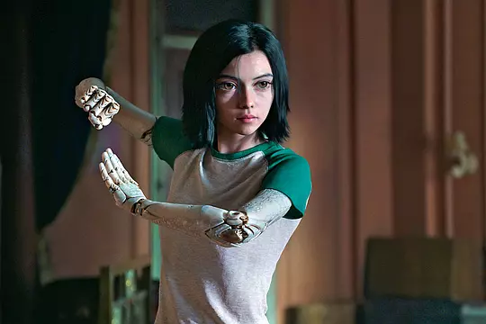 阿丽塔:战斗天使 Alita: Battle Angel2019剧照2