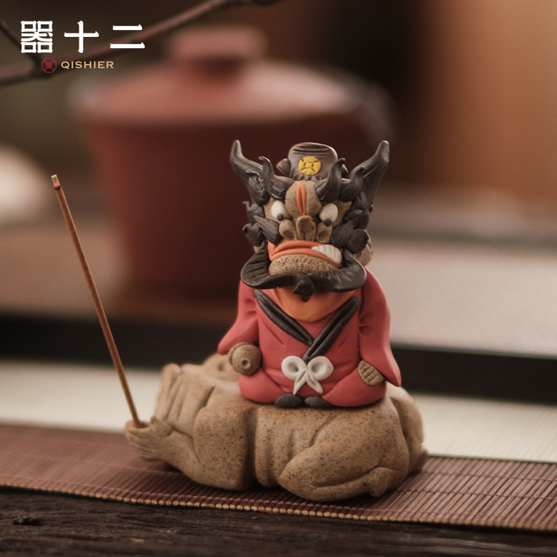Twelve works of Tianshi Zhongkui tea pet handmade boutique small ornaments creative can raise incense burner town house tea table tea play