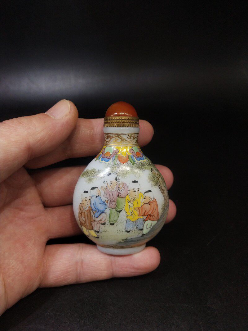 Hand-painted pastel boy play figure glass practical snuff bottle antique play old folk gift ornament
