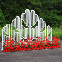  New Chinese wedding props wrought iron screen Eachother Chinese wedding stage background decoration wrought iron arch