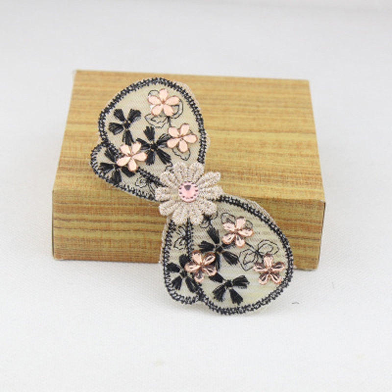 Accessoire coiffure en dentelle - Ref 1199836 Image 12