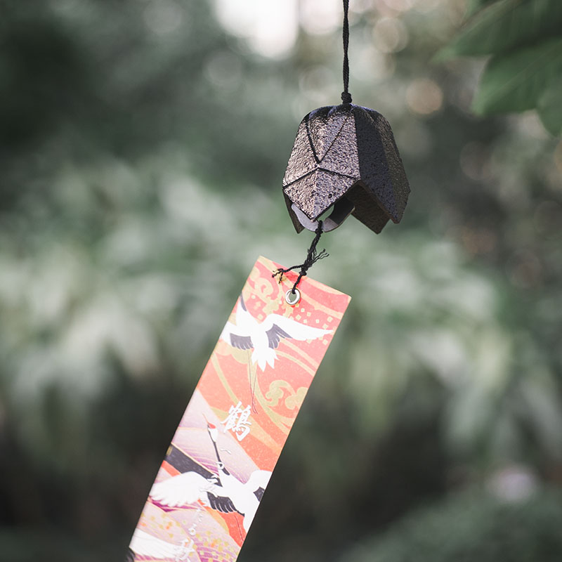 Day style and wind retro southern cast iron folding paper Wind Suzuki Japan Metal doors and windows hangings Creative Girls' Day gifts