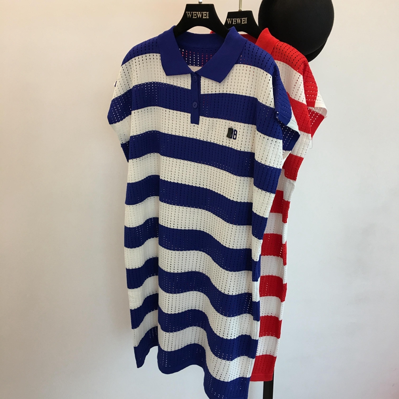 2018 mùa hè mới Châu Âu và Mỹ Fan ice sọc lụa lỏng tính khí polo ve áo hollow knit váy dài phụ nữ đầm maxi dự tiệc