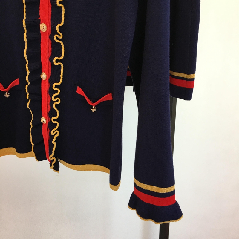 2018 đầu mùa thu mới hương thơm nhỏ bằng gỗ tai dệt kim dài tay áo khoác cardigan + váy đan phù hợp với phụ nữ trang phục mùa đông cho nữ