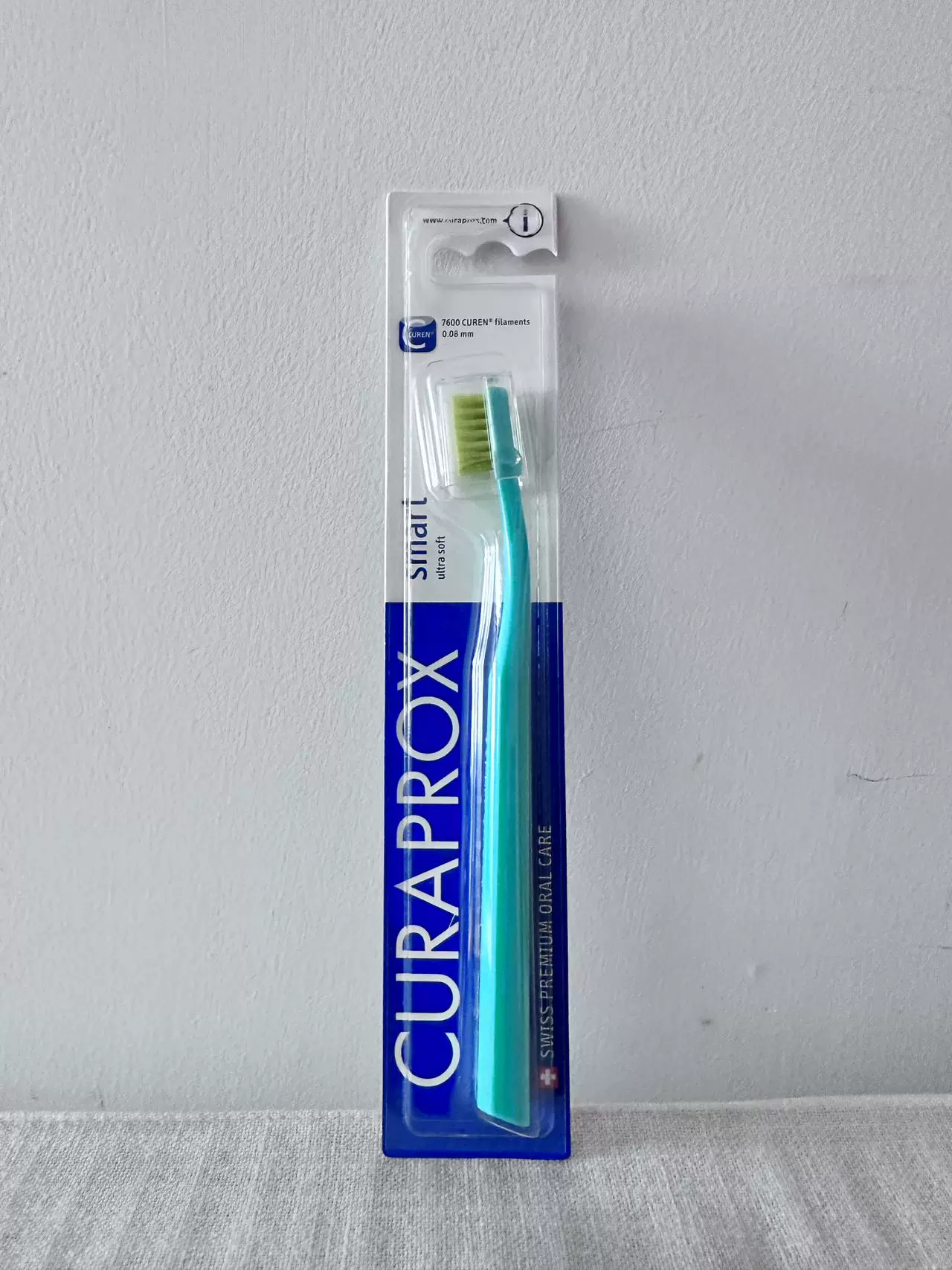 Зубная паста Swiss Depurdent Wild Wild Brightening Diamond Gold Toothpaste Curaprox без китайской марки