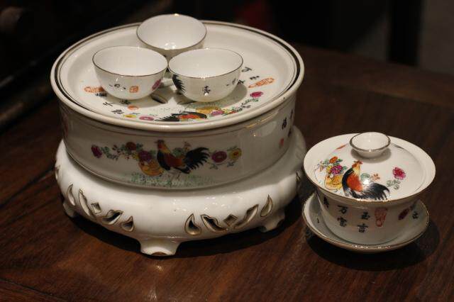 80s Chaozhou inventory full set of Gongfu tea with tea tray white hand-painted ceramic double tea boat old tea set