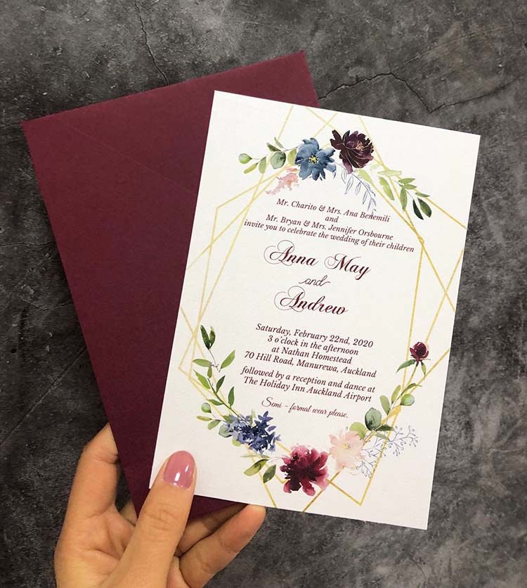 Red Flowers Creative Requirements Customized Departments to invite the Xiaoqing European Wedding Wedding Wedding Wedding Invitation