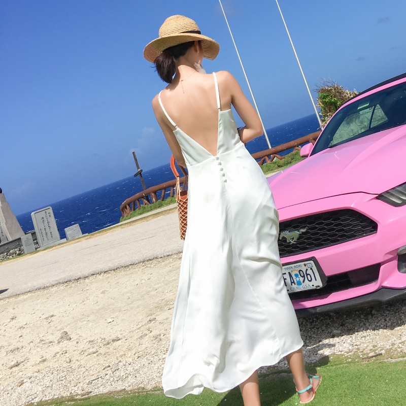 DABI 韓國風單排扣露背性感露肩細肩帶無袖洋裝 DABI 韓國風單排扣露背性感露肩細肩帶無袖洋裝