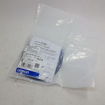 Original OMRON OMRON proximity switch E2B-M18KS08-WP-B1 specials