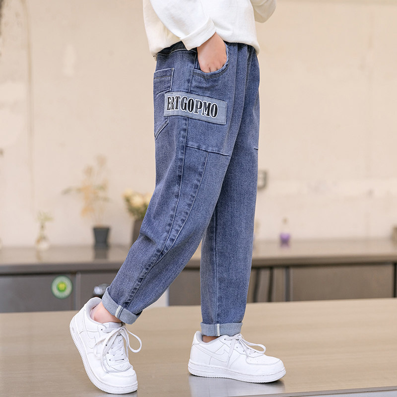 Boys spring and autumn jeans 2022 new children's loose casual long pants autumn boy plus velvet dad tide