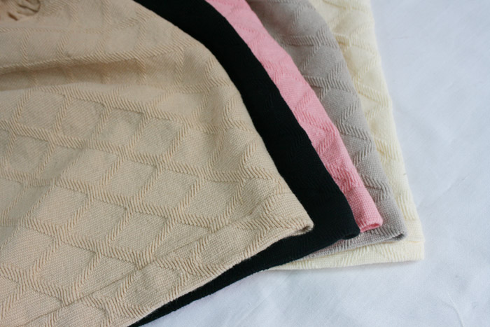 Áo nịt ấm mùa xuân và mùa thu mỏng và liền mạch, tụ tập, áo corset, áo sơ mi chạm đáy, đồ lót cơ thể, ngực, sợi bông nữ áo gen bụng