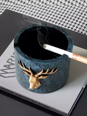 Elk minimalist deer head ashtray creative personality home living room with lid bar windproof home trend ornaments