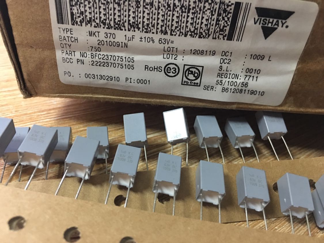 VISHY-BC Philips MKT370 thin film capacitor 1UF 105 63V P5mm