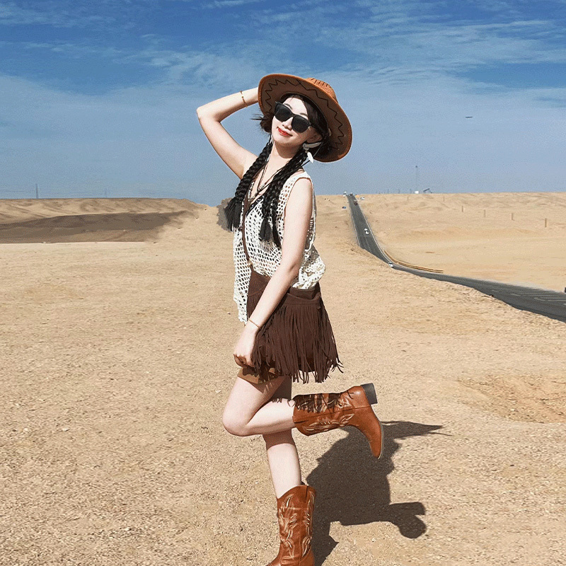 Colorful Knitwear for Northwest Travel in Qinghai-Gansu, Yunnan, Xinjiang, and Tibet; Sweet Girl Style Tops