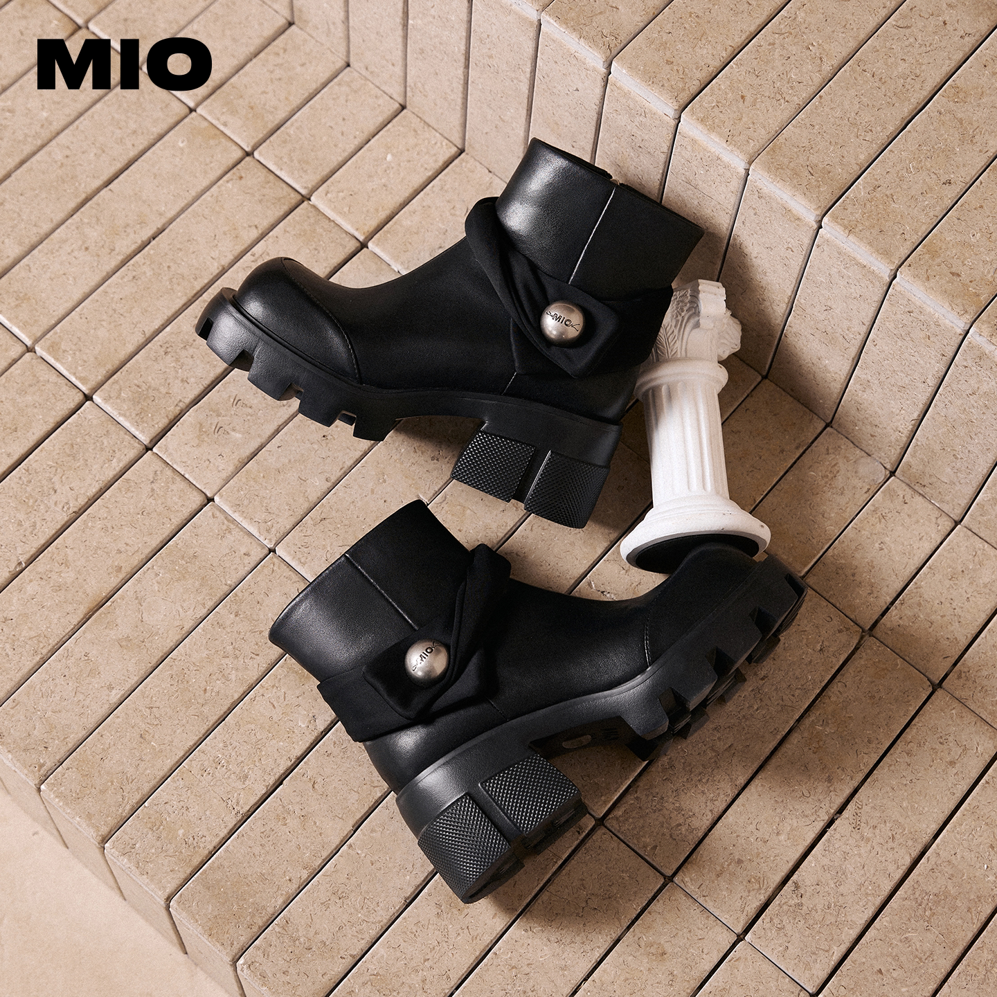 MIO米奥冬季切尔西靴：复古印花与时髦厚底碰撞的时尚力作_切尔西靴_