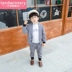 Chàng trai phù hợp với mùa thu phù hợp với khí nước ngoài 1-2-3-4 tuổi trẻ Hàn Quốc phiên bản của đẹp trai phù hợp với bé ba mảnh bộ kẻ sọc. 