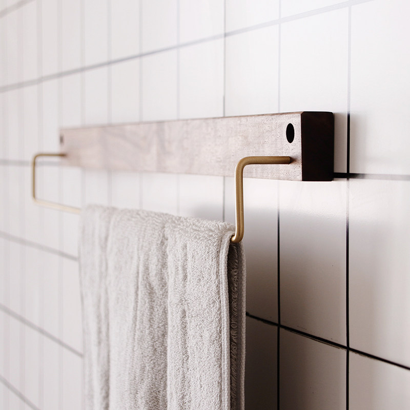 Nordic Black Walnuts Solid Wood Brass Makeup Room Hung Towel Rack Single Pole Shelve Toilet Bath Towel Rack Containing shelf