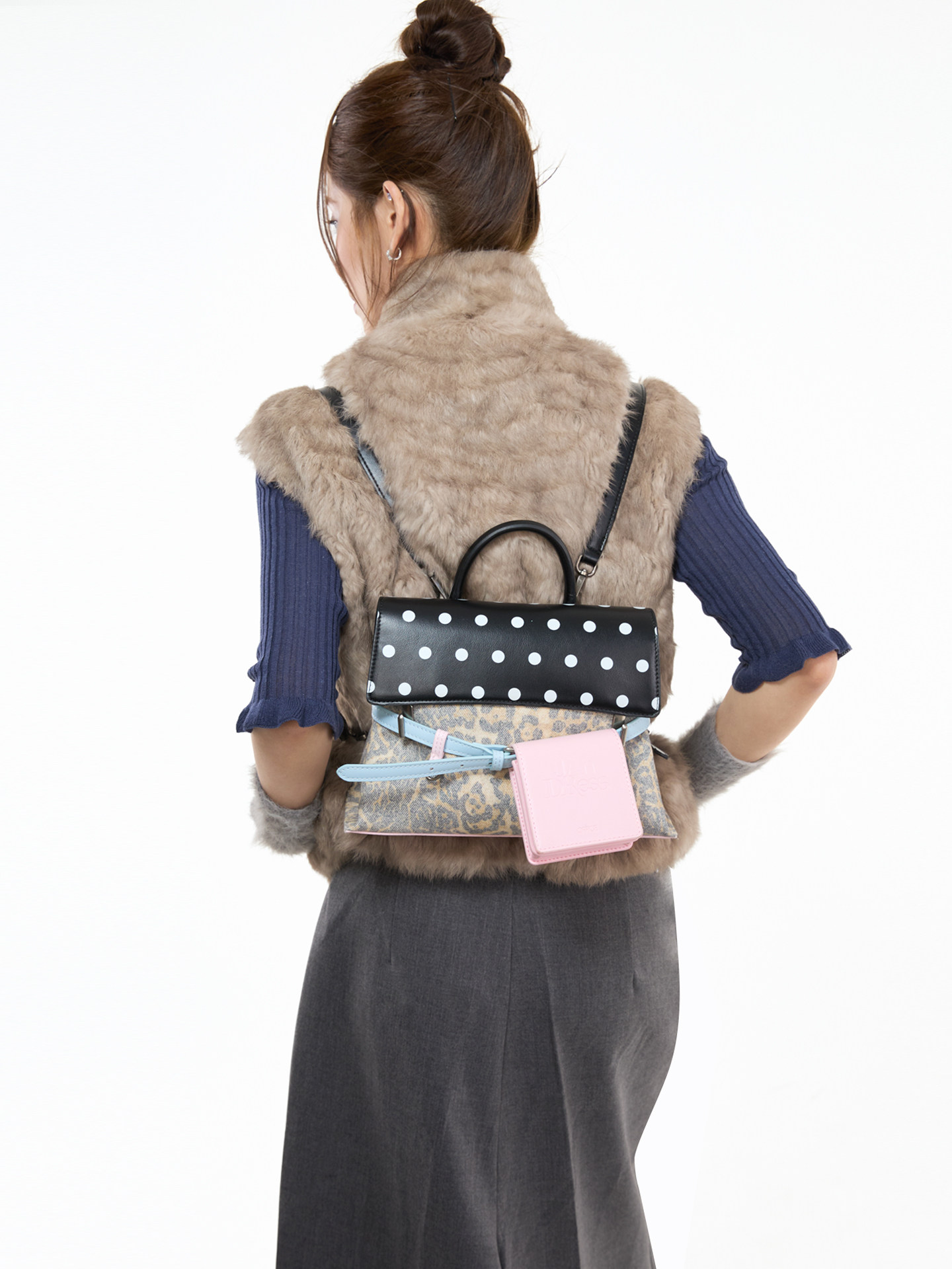 JANDRESS Black Leopard Print Faux Leather Magnetic Snap Backpack