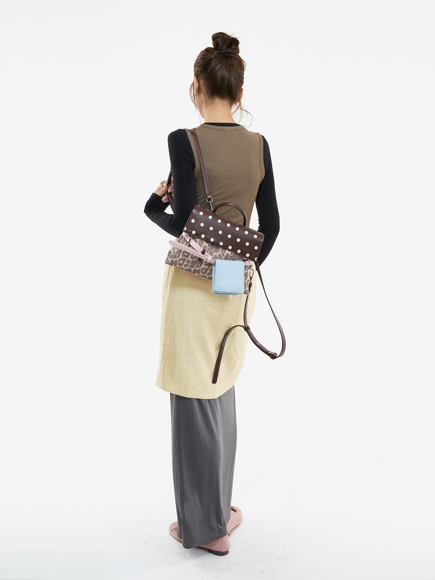 JANDRESS Brown Leopard Magnetic Snap Backpack
