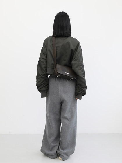 简着 /原创 蒙特朗小银条 茶绿色复古擦色通勤单肩小方包·斜挎包