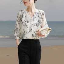 JOIMIFU Elegant literary and artistic shirt~French style lantern sleeve Tencel ink printed V-neck shirt
