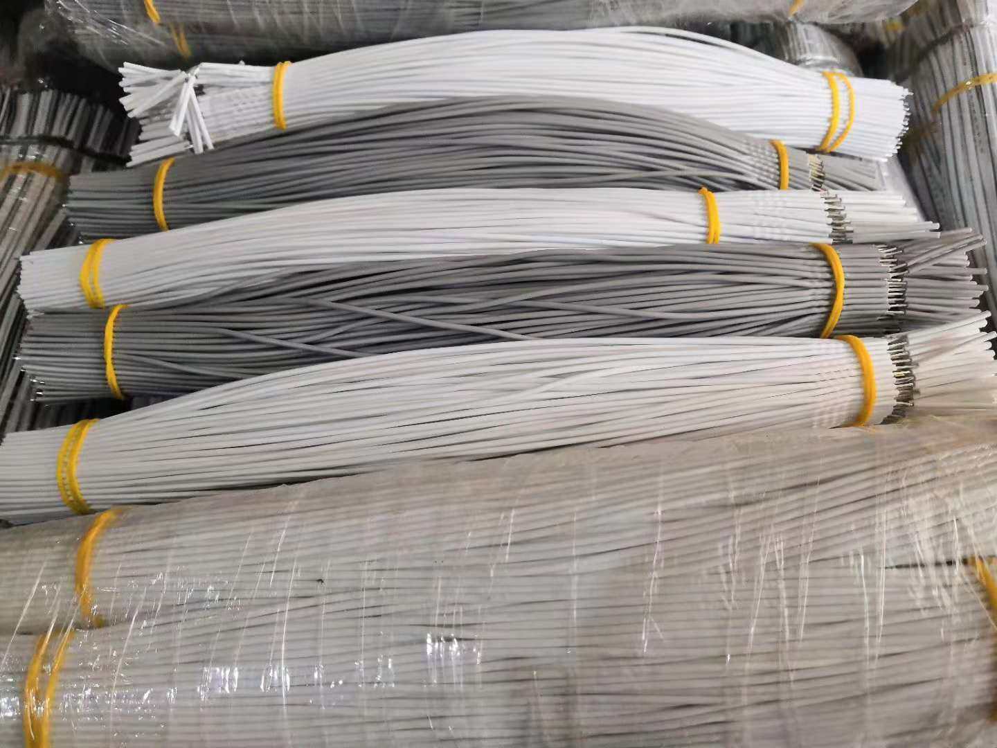 Mini-word resin word super-no-side word tinned truncated line special line luminous character silicone wire semi-cut line