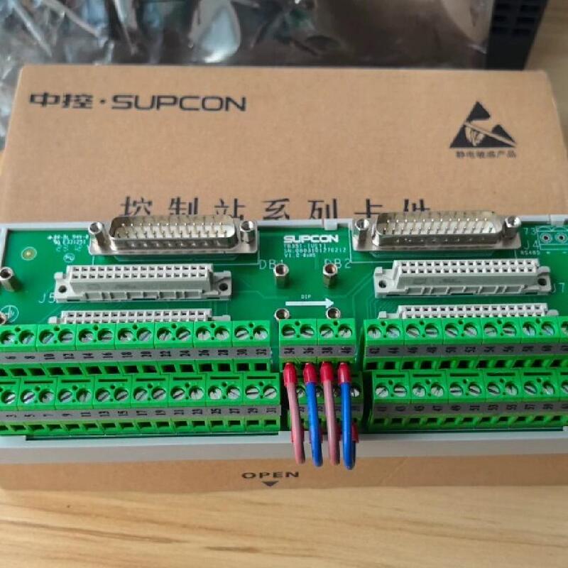 Negotiable Price for Brand New Zhejiang University Central Control Tb351-Iu Terminal Board, Original Stock, 2024 New Model