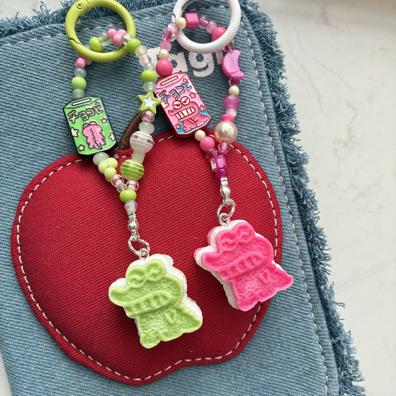 Watermelon Original Crayon Shin-Chan Crocodile Mountain Biscuit Small Nose Mobile Phone Chain Keychain AirPods Pendant Watermelon Original Crayon Shin-Chan Crocodile Mountain Biscuit Small Nose Mobile Phone Chain Keychain AirPods Pendant
