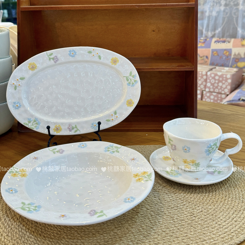 Fresh Ceramic Tableware Set, Bowls for Home Use, 2025 New Model, High Aesthetic Value, Housewarming Bowl and Plate Gift Box Fresh Ceramic Tableware Set, Bowls for Home Use, 2025 New Model, High Aesthetic Value, Housewarming Bowl and Plate Gift Box