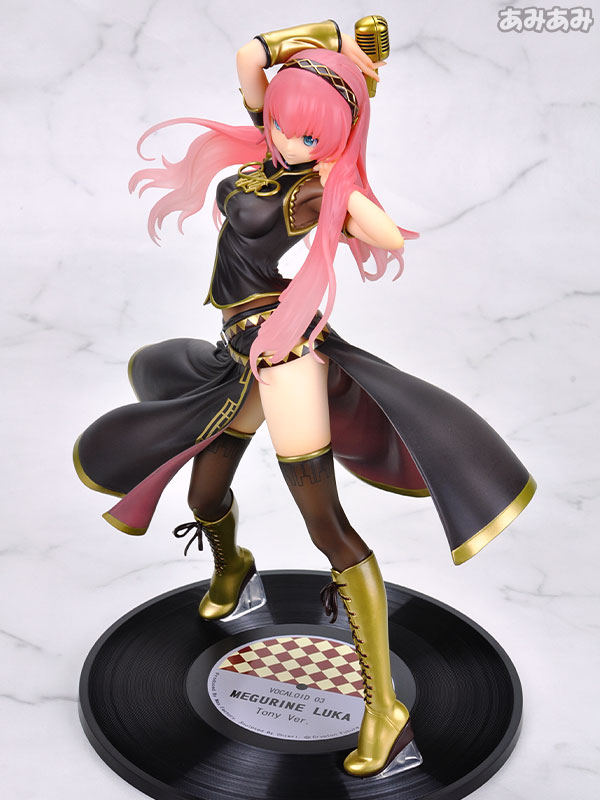 FIG-MOE-5417_18.jpg