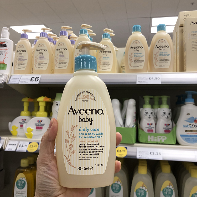 British direct mail Aveeno baby oatmeal essence shampoo bath dew baby 2 in 1 300ml