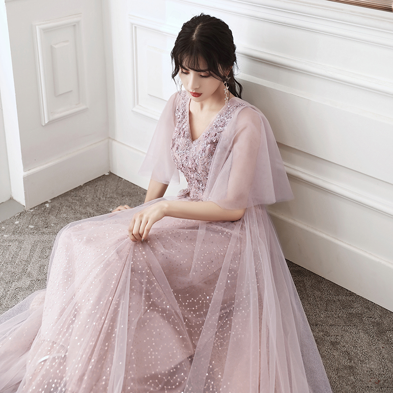 Large -size evening dress female fat MM is thin 200 pounds, cover belly, noble banquet to host performance chorus temperament, fairy winter Large -size evening dress female fat MM is thin 200 pounds, cover belly, noble banquet to host performance chorus temperament, fairy winter