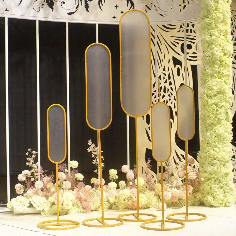 Wedding props crossing the road lead Sansei III geometric wrought iron shelf stage background decoration Chinese wedding arrangement