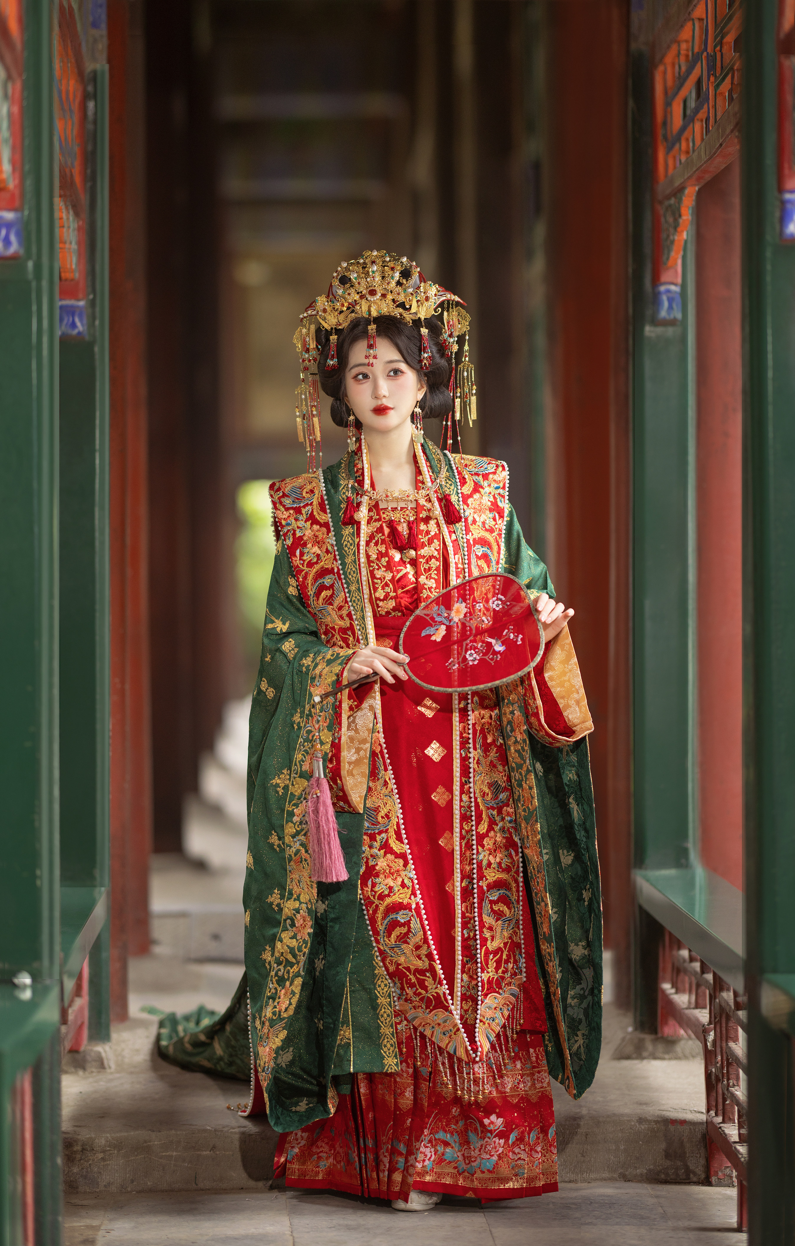 百鳥朝鳳】明制婚服金通緞大衫霞帔男女套裝馬面裙雲河千色漢服