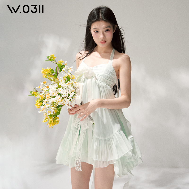 【Jean Soo】W0311 Mountain Stone Green Mint Milk Green Fairy-Like Glittering Ruffle Halter Neck Dress