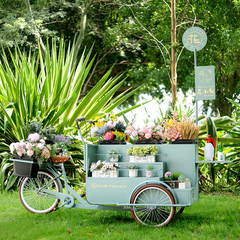 Internet celebrity float creative display promotional platform mobile vending car commercial Meichen large-scale event exhibition decoration car