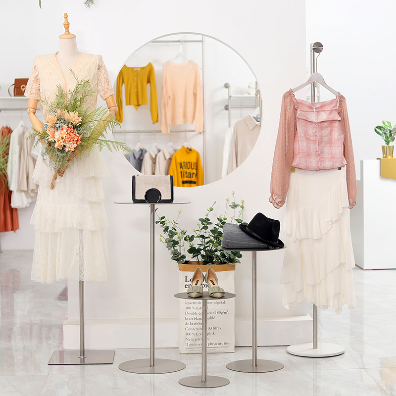 Clothing store window props display stand stainless steel silver Nakajima rack simple shoe bag rack high and low table setting