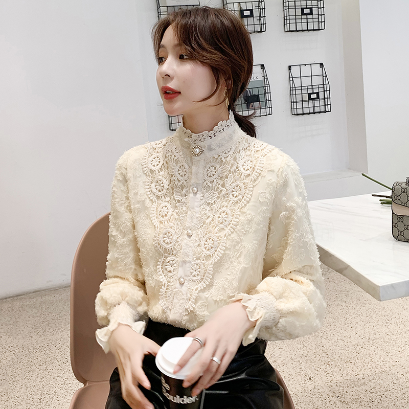 Gafu thickened lace undershirt women's clothing autumn and winter 2020 new tidal hitch hooked up to the flowers and the dress is very fairy