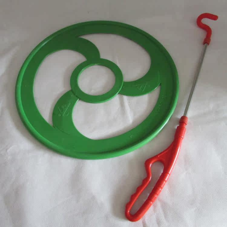 Катание обруча 滚铁环儿童玩具推铁环 塑料风火轮幼儿园玩具健身户外玩具风火轮
