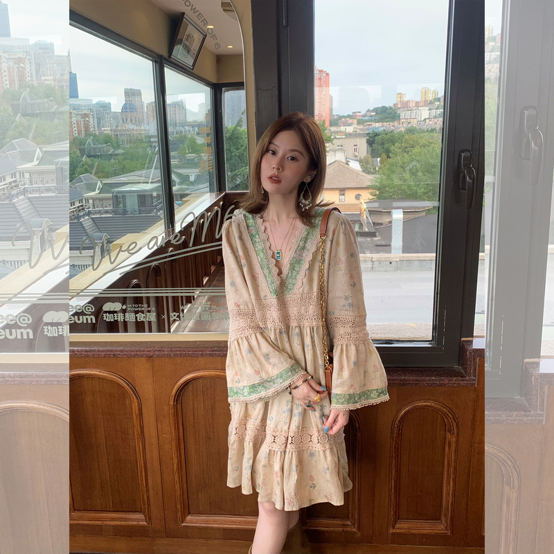 Jc Vintage Store "Mist Spring Mulan" 100% Linen Hollow-Out Bohemian Style Flared Sleeve Vacation Dress Jc Vintage Store "Mist Spring Mulan" 100% Linen Hollow-Out Bohemian Style Flared Sleeve Vacation Dress