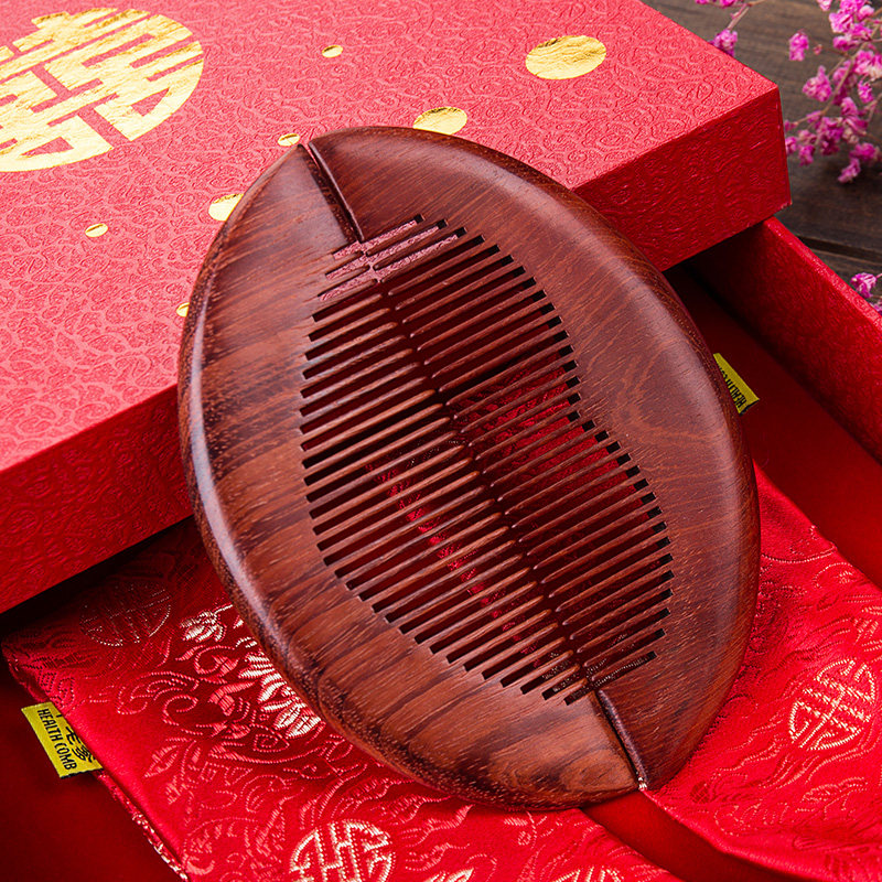 Married comb red on comb comb comb a pair of wedding sandalwood comb comb newlywed dowry gift