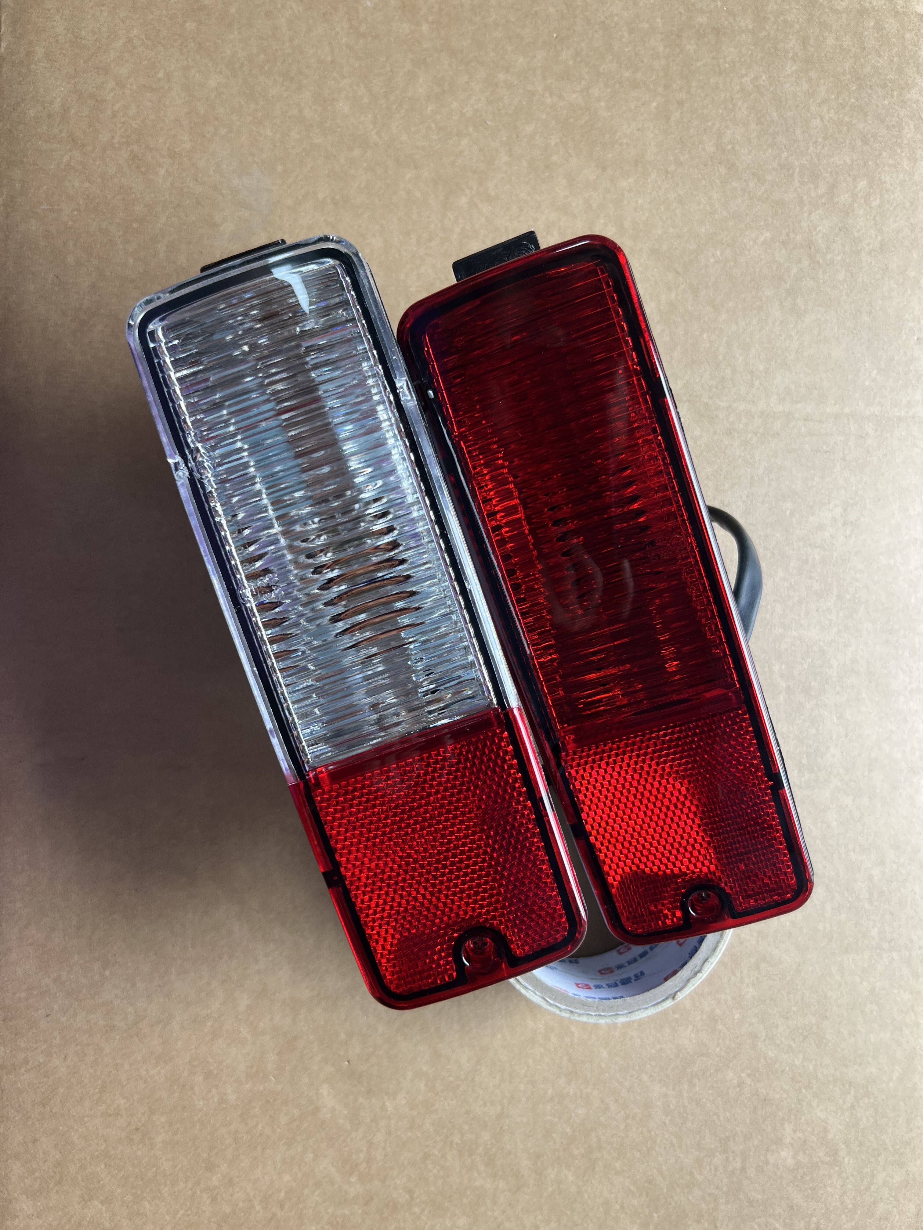 Задние фары 适用于昌河铃木浪迪后雾灯 铃木浪迪雾灯浪迪后杠灯倒车灯s21pq Angrong