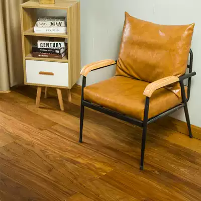 High-end wood Indonesian pear solid wood flooring commonly known as large leaf huanghuali floor heating lock solid wood floor